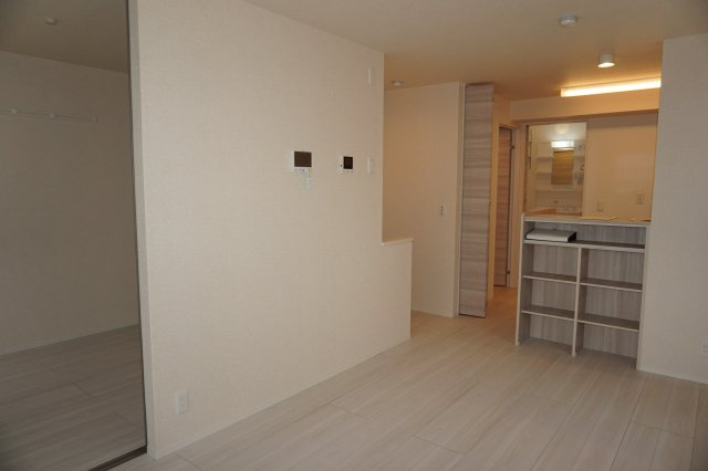 【居間・リビング】 | Ｄ－ＲＯＯＭ清水新居Ⅱ