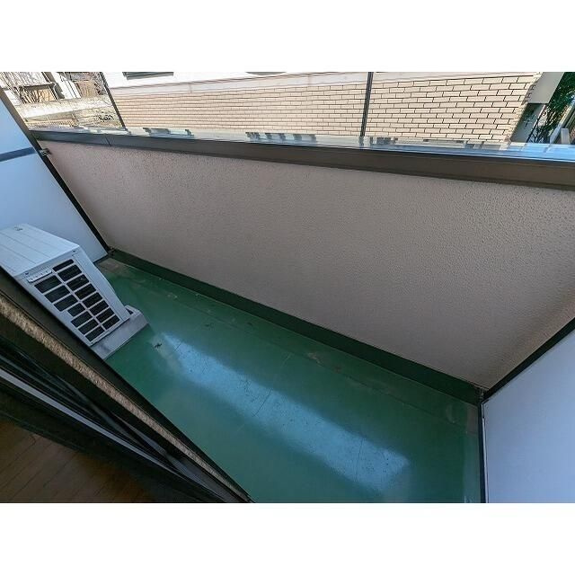 アルス東府中のバルコニー
