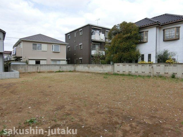 検見川町３丁目　売地の外観|検見川町３丁目　１２１．８坪　更地　建築条件なし　南西側６ｍ公道面　間口４ｍ　平坦地