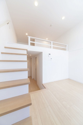 【居間・リビング】 | Sorriso Vita 諸岡 | 別号室の写真になります。現況優先。