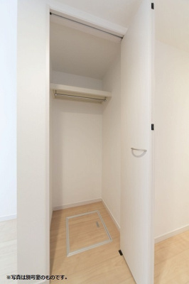 【収納】 | Sorriso Vita 諸岡 | 別号室の写真になります。現況優先。