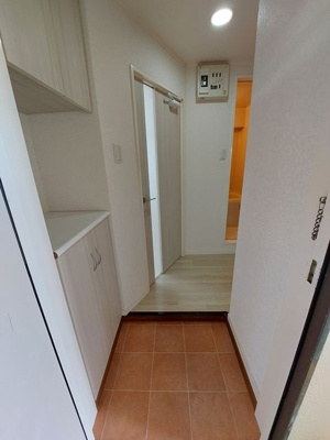 【玄関】 | アートラフィーネ香椎 | 別号室の写真になります。現況優先。