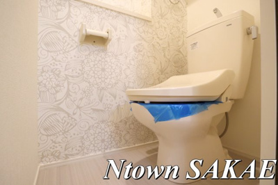 【トイレ】 | メイプルスクエア大宮 | 落ち着いた色調のトイレです