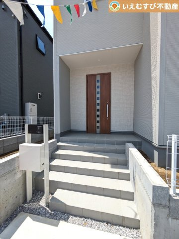 Livele Garden.S　大泉第1古海のエントランス