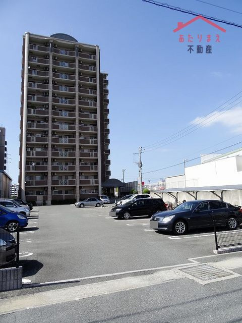 ボヌール　綾の杜の駐車場