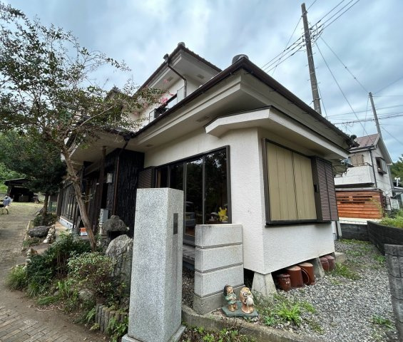 日の出町♪敷地約423坪！ゆとりの7LDK中古戸建の外観