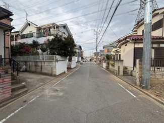 【前面道路含む現地写真】