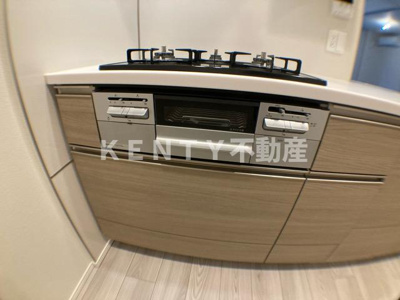 【キッチン】 | ザ・ケンジントン・レジデンス上池台 | コンパクトなキッチンで掃除もラクラク