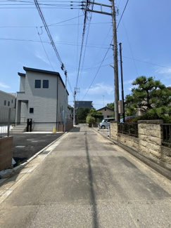 【前面道路含む現地写真】 | ≪4号棟≫
現地(2024年8月撮影)