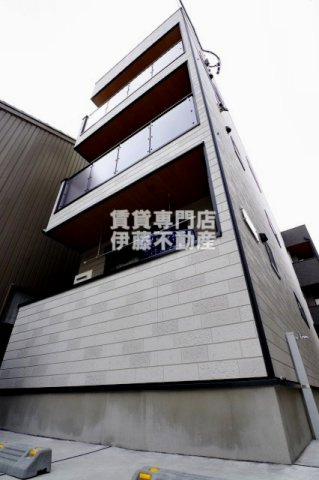 エルム庄内の外観