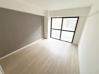 【寝室】 | ロイヤルメゾン岡本Ⅲ