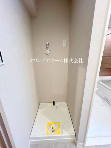東大島ファミールハイツ1号館　13階　リ　ノベーション済のランドリースペース