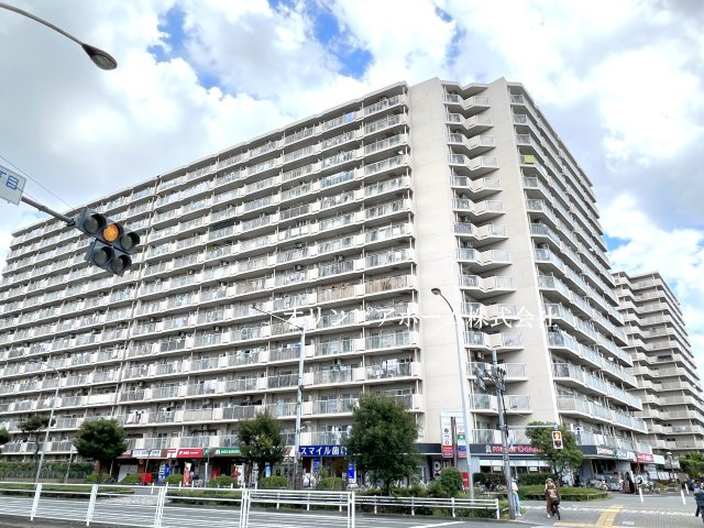 東大島ファミールハイツ1号館　13階　リ　ノベーション済の外観