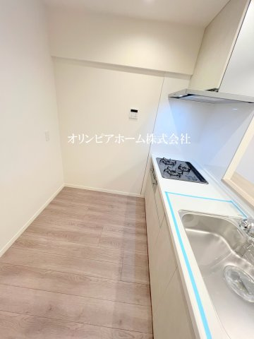 東大島ファミールハイツ1号館　13階　リ　ノベーション済のキッチン