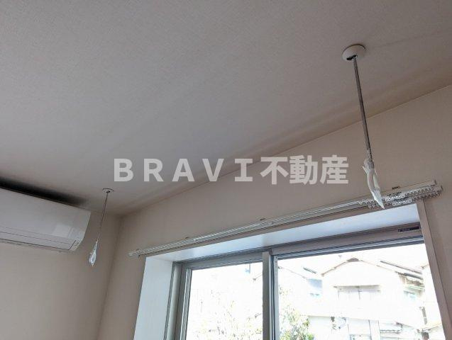 TRICERA Court BRAVI不動産の設備|【TRICERA Court】室内物干し竿付きです！