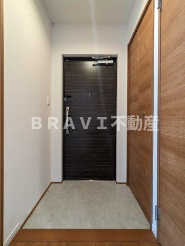 TRICERA Court BRAVI不動産の玄関|【TRICERA Court】広い玄関です