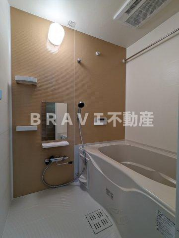 TRICERA Court BRAVI不動産の浴室|【TRICERA Court】浴室乾燥機付きのお風呂