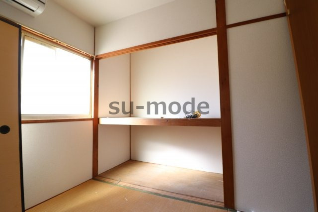 庄ハイツの寝室