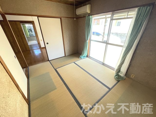 【寝室】 | 落ち着いた色調の寝室です