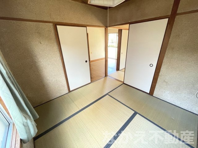 【寝室】 | 使い勝手のいい寝室です