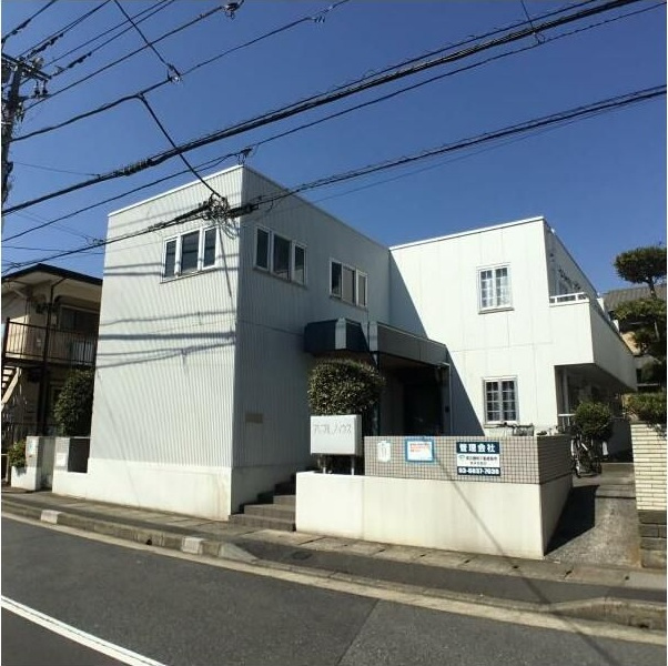 アップルハウスの外観