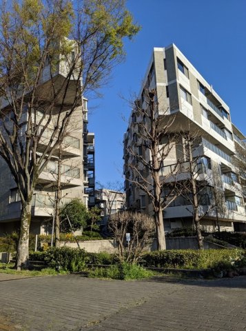 【外観】 | ガーデンシティコープ金剛東 6棟