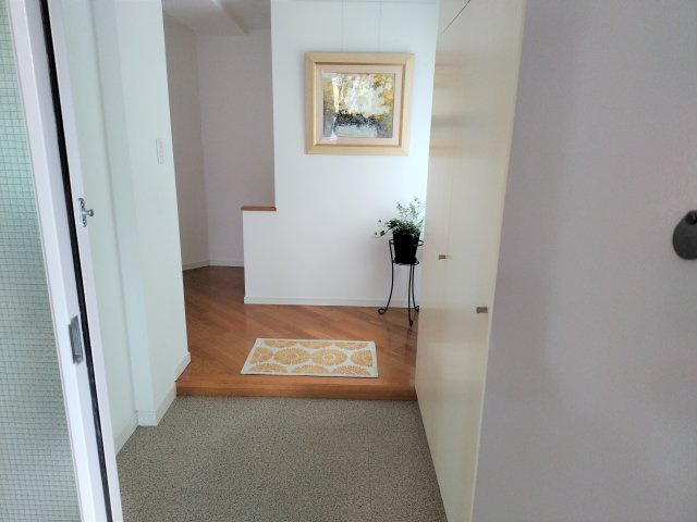 【玄関】 | ガーデンシティコープ金剛東 6棟