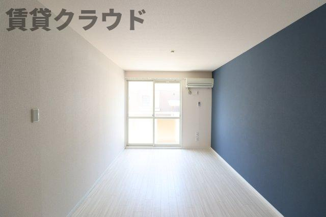 ヴェルメゾンおゆみ野Ａの居間・リビング|居間です