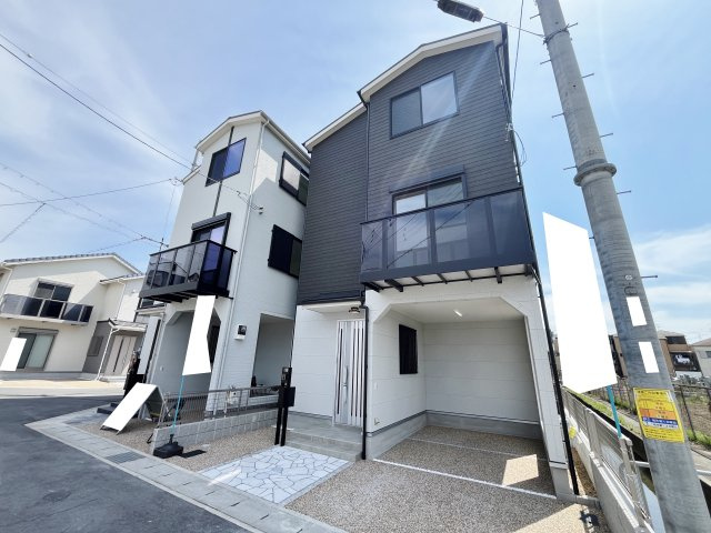全２４区画大型分譲につき綺麗な街並み■ゆったり３ＬＤＫ■車庫駐車１台可能■伏見区久我御旅町３１期の外観|外観