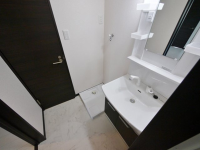 【洗面所】 | アクアブラン貝塚 | 別号室の写真になります。現況優先。