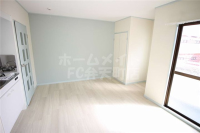 【寝室】 | アーバンモール八幡屋 | 使い勝手のいい寝室です