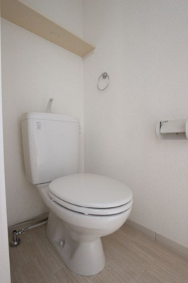 【トイレ】 | St.PHOENIXII | 別号室の写真になります。現況優先。