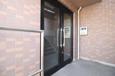 【エントランス】 | レジデンス山地