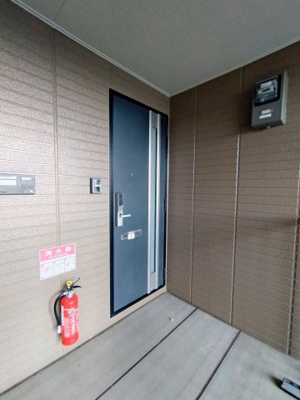 【玄関】 | カーサリンピオ B棟