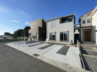 【外観】 | ≪12号棟≫
現地(2024年8月撮影)