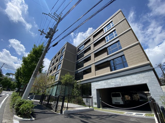 パークシュロス芦屋の外観