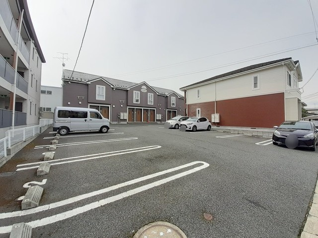 ジェントリー下条Ａ棟の駐車場|駐車場