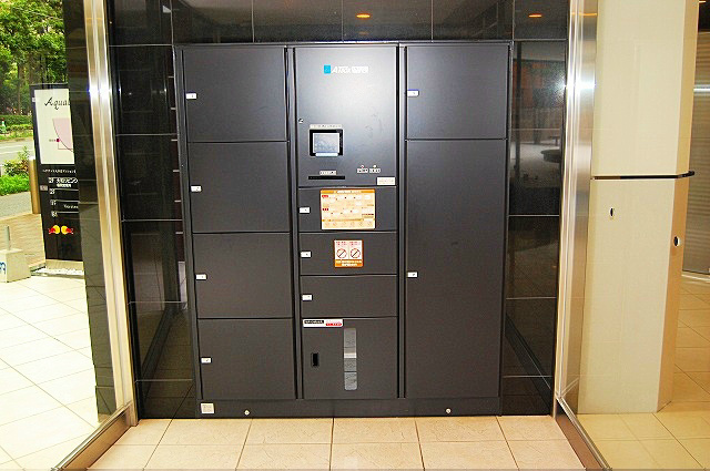 宅配ＢＯＸ付きで２４時間好きな時に荷物の受取りができます。