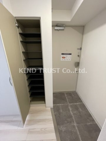 GRACE NORTH NISHITEMMAの玄関