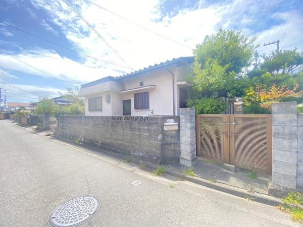 和歌山市打越町　中古戸建の前面道路含む現地写真