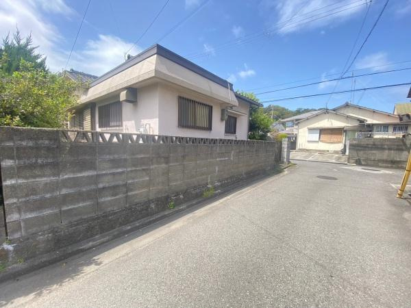 和歌山市打越町　中古戸建の前面道路含む現地写真