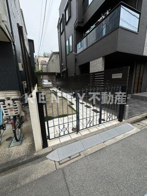 【エントランス】 | ハウス２２ | エントランスです