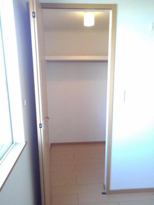 【収納】 | クォーク１８Ｂ | たっぷりとした収納スペースです