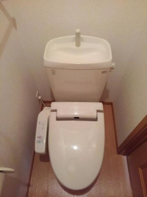 【トイレ】 | クォーク１８Ｂ | 清潔感のあるトイレです