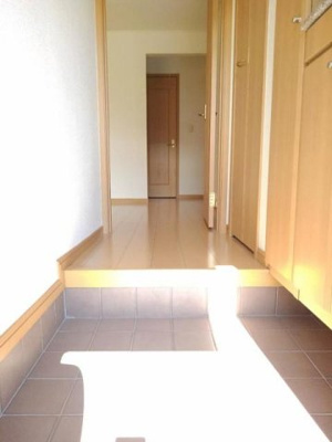 【玄関】 | クォーク１８Ｂ | 明るい玄関です