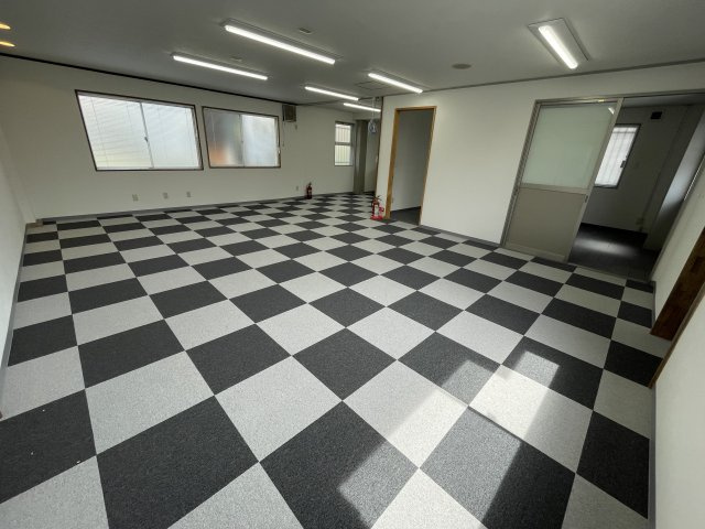 横山ビルの内装