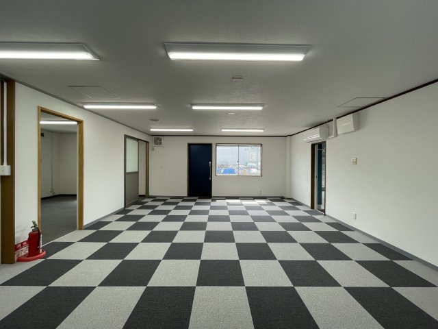 横山ビルの内装