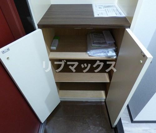 【玄関】GSプラザ鶴見駅前 