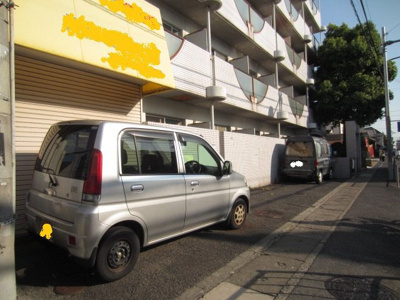 【駐車場】 | サンパレス２１久米田