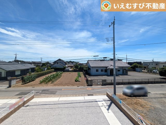 Livele Garden.S　千代田町第3舞木の展望|高い建物が無く開放感のある展望
バルコニーからの展望も開けていてのどかな景色が望めます。日当りも良いですね♪